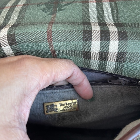 "Rare" Vintage Burberry Crossbody NovaCheck - Picture 4 of 16